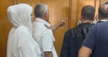 النقض تقبل طعن مضيفة طيران تونسية متهمة بقتل ابنتها.. ودفاعها يستشهد بقضية "هناء حتروش" - الخليج الان