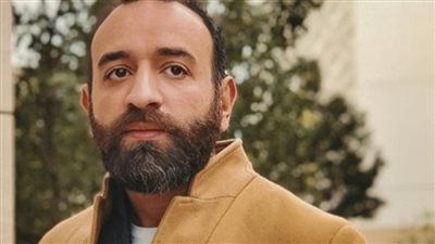 المنتج تعدي على حقوقنا المادية والفكرية.. عمرو سلامة يكشف سبب انسحابه من فيلم شمس الزناتي - الخليج الان