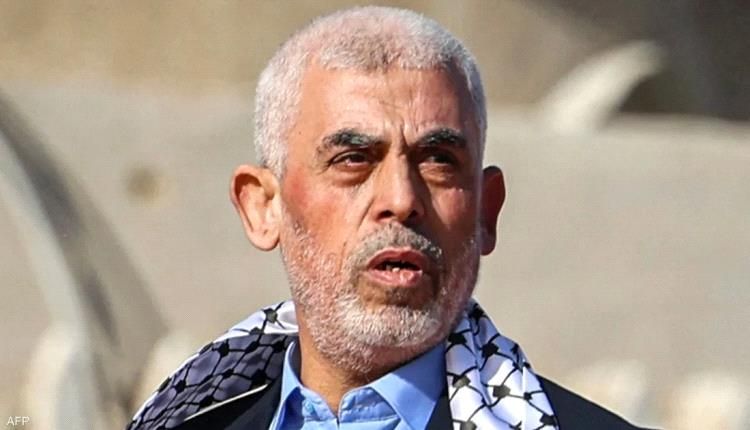 إسرائيل تنشر فيديو جديد ليحيى السنوار.. وسط أنقاض الحرب