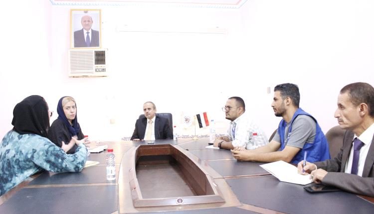 بحث دعم احتياجات المعاهد المهنية في عدن ولحج وتعز مع منظمة الهجرة الدولية