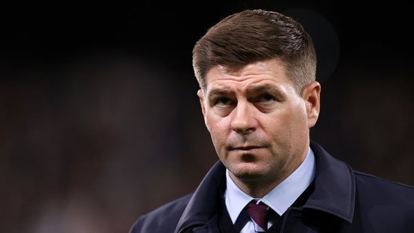 ستيفن جيرارد: ابتسامة محمد صلاح وفيرجيل فان فان دايك هي سر انتصارات ليفربول - الخليج الان