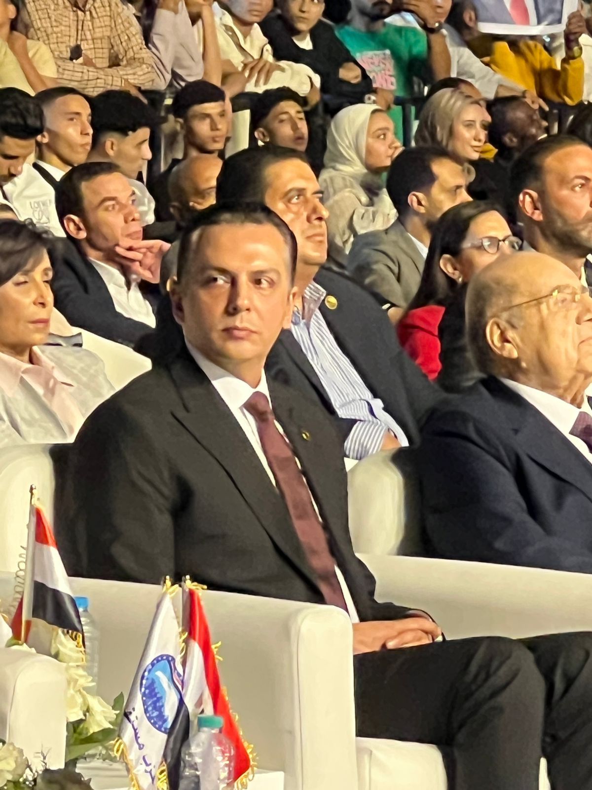 النائب أحمد عبد الجواد يتحدث عن وجود رجال الأعمال بمستقبل وطن: يمثلون نسبة محدودة لا تتجاوز 10% من المرشحين وجودهم طبيعي لأنهم جزء من النسيج الاجتماعي المصري واختيارهم جاء وفق معايير موضوعية - الخليج الان
