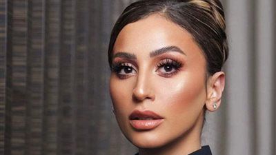 عرض مستمر بعد أنباء طلاق كريم.. أزمات دينا الشربيني بين الحب والفن - الخليج الان