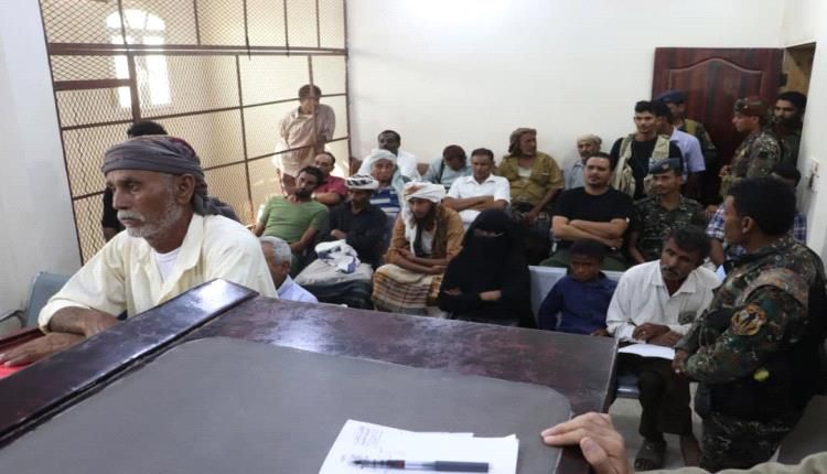 محكمة الخوخة تصدر أحكاماً صارمة ضد قتلة ضابط وأخرى داخل الأسرة