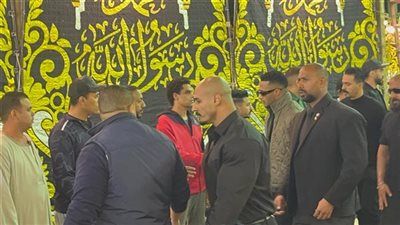 محمد رمضان ومصطفى كامل.. أبرز حضور عزاء المطرب إسماعيل الليثي - الخليج الان