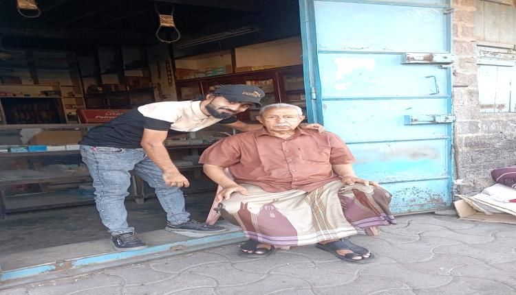 وفاة أحد أعمدة التربية والتعليم في الشيخ عثمان