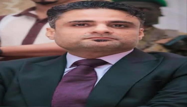 نائب وزير الإعلام يوجه مندوب الوزارة بمتابعة إجراءات تحويل راتب شهر سبتمبر