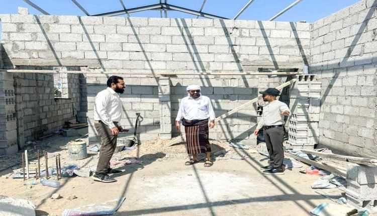 المحضار وبن جرادي: متابعة سير العمل بمشروع بناء وتأثيث الدور الثالث بصيرة