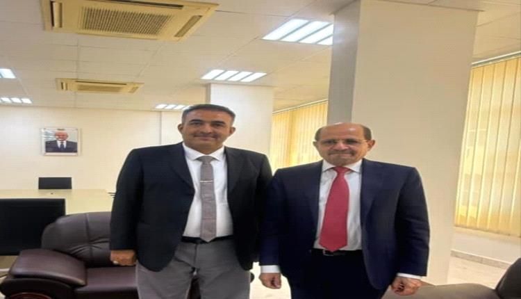 وكيل محافظة أبين يبحث مع وزير الخارجية الهجرة غير الشرعية