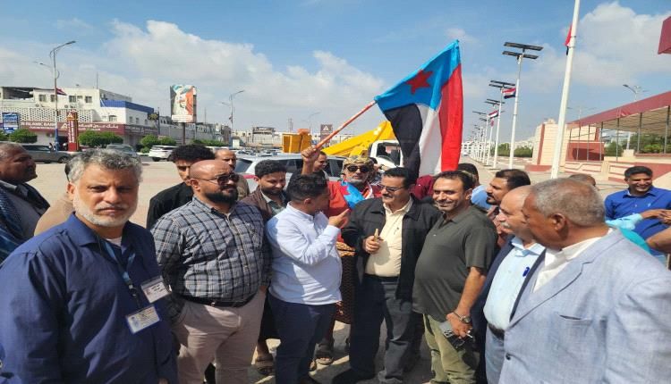 مديرو المديريات في الساحة.. اعتصام إعلان دولة الجنوب يستعد للانطلاق بزخم رسمي وشعبي