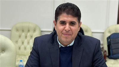 لدورة ثانية.. اختيار الكاتب الصحفي عوض محمد عوض عضواً بـ«أمناء أكتوبر الجديدة» - الخليج الان