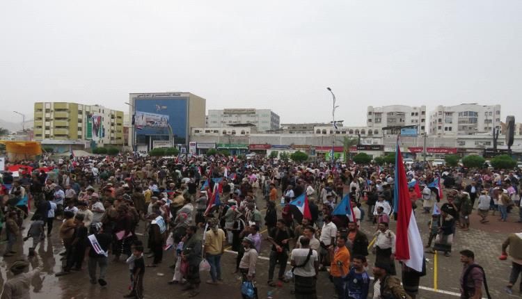 لجنة الاعتصام بالضالع تدعو إلى حشد جماهيري للانطلاق إلى عدن