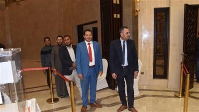 انتظام التصويت بالسفارة المصرية في الرياض - الخليج الان