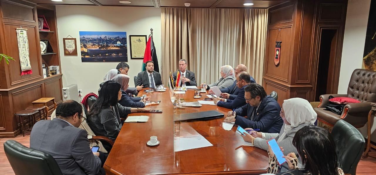 السفير الفلسطيني لـ«تليجراف الخليج»: نتمسك بالإفراج عن مروان البرغوثي وكل الأسرى داخل السجون الإسرائيلية - الخليج الان