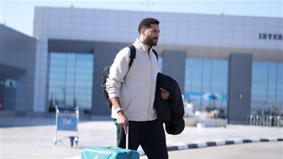 رجال سلة الأهلي يصل الغردقة لمواجهة الاتحاد السكندري على كأس السوبر المصري - الخليج الان