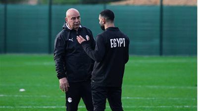 لم الشمل واستعادة الروح.. جلسة خاصة بين صلاح والعميد لتوحيد الصفوف نحو اللقب الإفريقي - الخليج الان