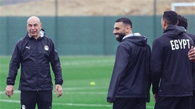 القنوات الناقلة لمباراة مصر وجنوب إفريقيا في كأس الأمم الإفريقية - الخليج الان