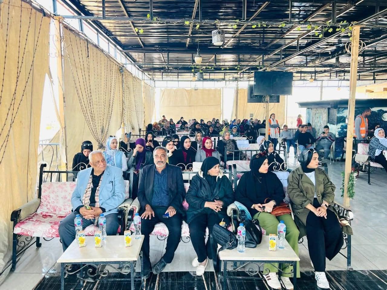 مديرية العمل بالأقصر تشارك في ندوة توعوية لحماية الأطفال من التحرش بأماكن العمل والتدريب - الخليج الان