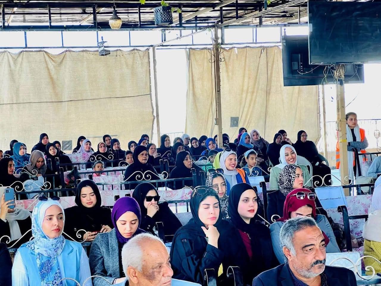 مديرية العمل بالأقصر تشارك في ندوة توعوية لحماية الأطفال من التحرش بأماكن العمل والتدريب - الخليج الان