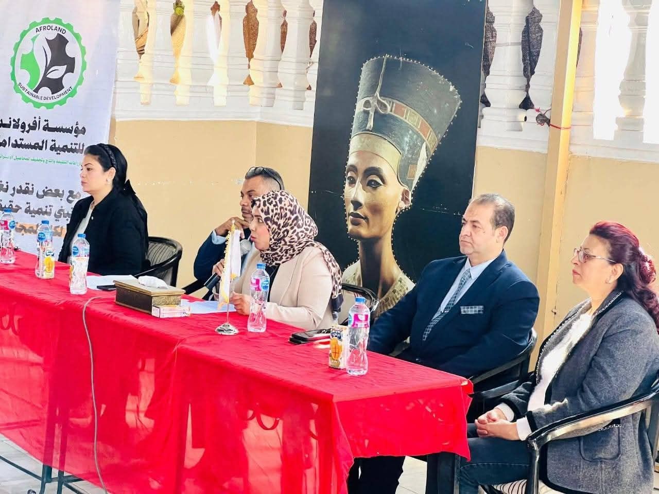 مديرية العمل بالأقصر تشارك في ندوة توعوية لحماية الأطفال من التحرش بأماكن العمل والتدريب - الخليج الان