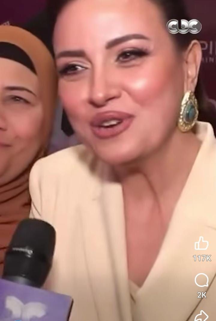 بعد صور ريهام عبد الغفور المسيئة.. الجمهور يتداول فيديو جديد للفنانة في العرض الخاص - الخليج الان