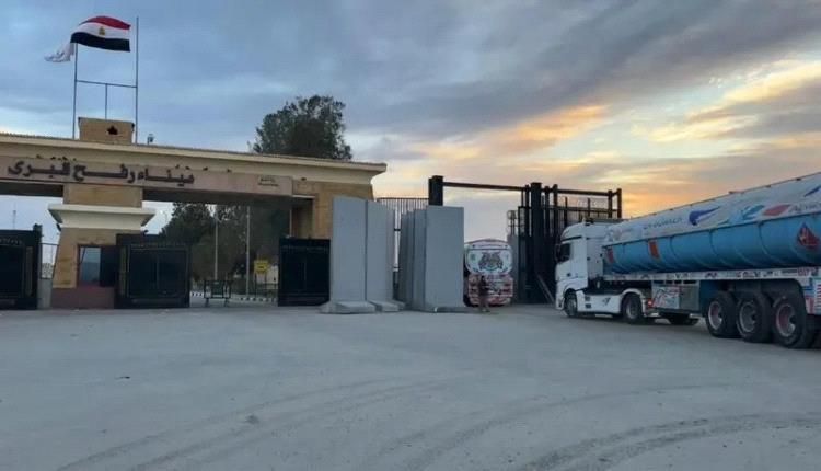 مصر تدفع بأضخم قوافلها لغزة.. 5900 طن إغاثة تدخل القطاع