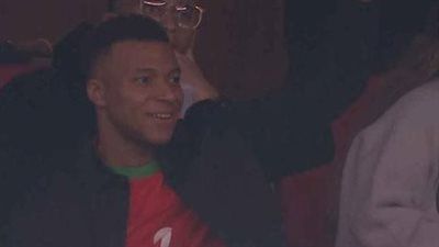 كيليان مبابي لاعب ريال مدريد ومنتخب فرنسا يصل ملعب الأمير مولاي عبد الله لدعم أشرف حكيمي ومنتخب المغرب في أمم أفريقيا - الخليج الان