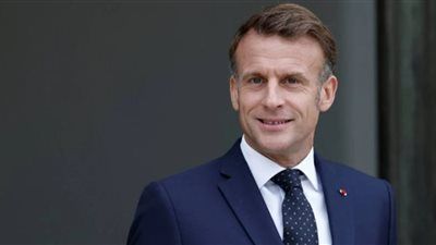 إصابة 3 نساء بعمليات طعن داخل مترو باريس..ماذا يحدث في فرنسا الآن؟ - الخليج الان