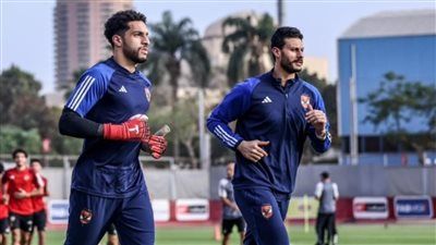 من يحمي شباك الفراعنة؟ صراع الحراسة يشعل مواجهة مصر وجنوب إفريقيا بأمم أفريقيا - الخليج الان