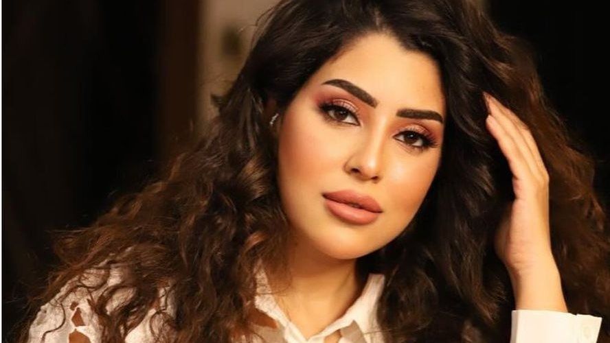 أيتن عامر: إن الراجل يتجوز على مراته ده حقه الشرعي.. وأنا طلبت الطلاق - الخليج الان