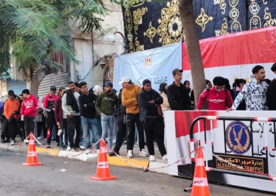 لـ 19 دائرة الملغاة.. اقبال الناخبين على لجان الاسكندرية في اول ايام التصويت بجولة الإعادة (صور) - الخليج الان