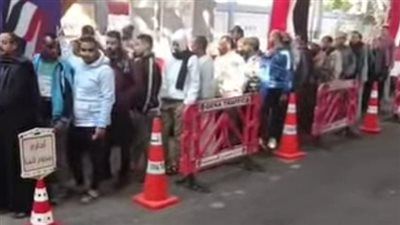 بدء توافد الناخبين على لجان الاقتراع بقنا للتصويت في جولة الإعادة لانتخابات مجلس النواب - الخليج الان