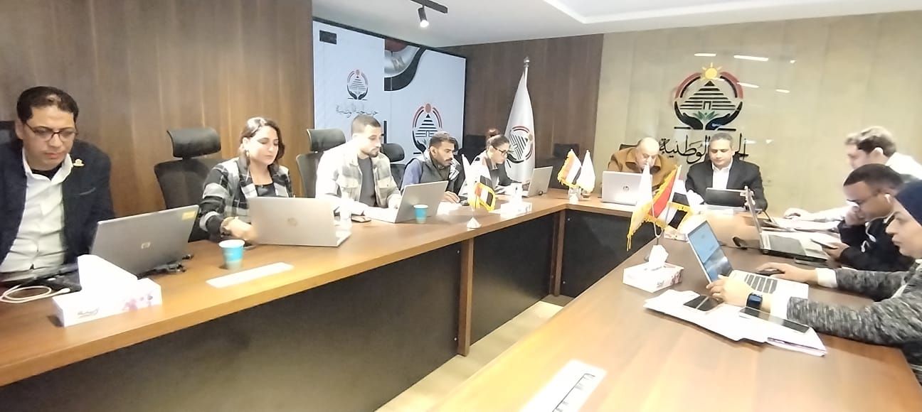 غرفة «الجبهة الوطنية» تتابع جولة الإعادة بدوائر الـ19 الملغاة بانتخابات النواب 2025 - الخليج الان