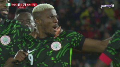 بهدف فيكتور أوسيمين في الشوط الأول: منتخب نيجيريا يتقدم على تونس في كأس أمم أفريقيا - الخليج الان