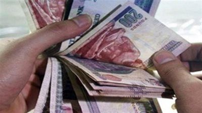 الحكومة تزف بشري سارة بتبكير صرف مرتبات يناير وفبراير ومارس 2026 - الخليج الان