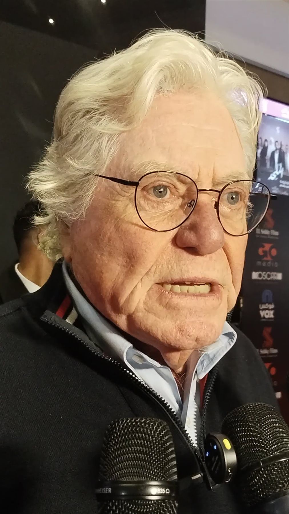 فيلم حقيقي ومش هنفضل خايفين.. حسين فهمي يرد على انتقادات فيلم الملحد |خاص - الخليج الان