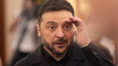 زيلينسكي يعلن اكتمال الضمانات الأمنية ويؤكد: أوكرانيا جاهزة لسلام عادل وشامل - الخليج الان