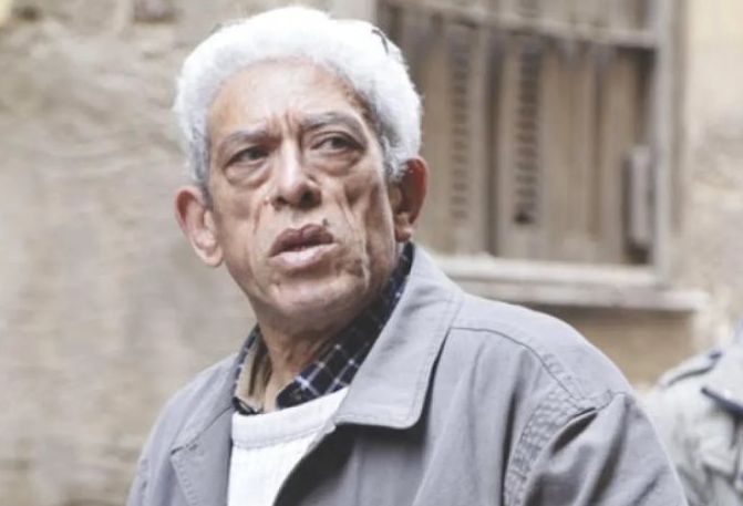 اليوم.. أسرة المخرج داوود عبد السيد تستقبل عزاءه بكنيسة مارمرقس - الخليج الان