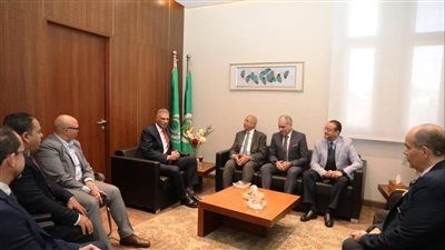 محافظ أسوان: يشيد بجهود الأكاديمية العربية للعلوم والتكنولوجيا والنقل البحرى والجامعة لدعم مشروعات التطوير - الخليج الان