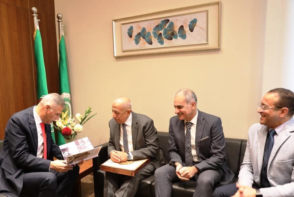 محافظ أسوان: يشيد بجهود الأكاديمية العربية للعلوم والتكنولوجيا والنقل البحرى والجامعة لدعم مشروعات التطوير - الخليج الان