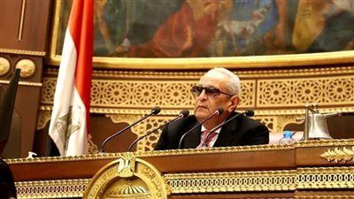 أبو شقة يترشح على رئاسة الوفد - الخليج الان