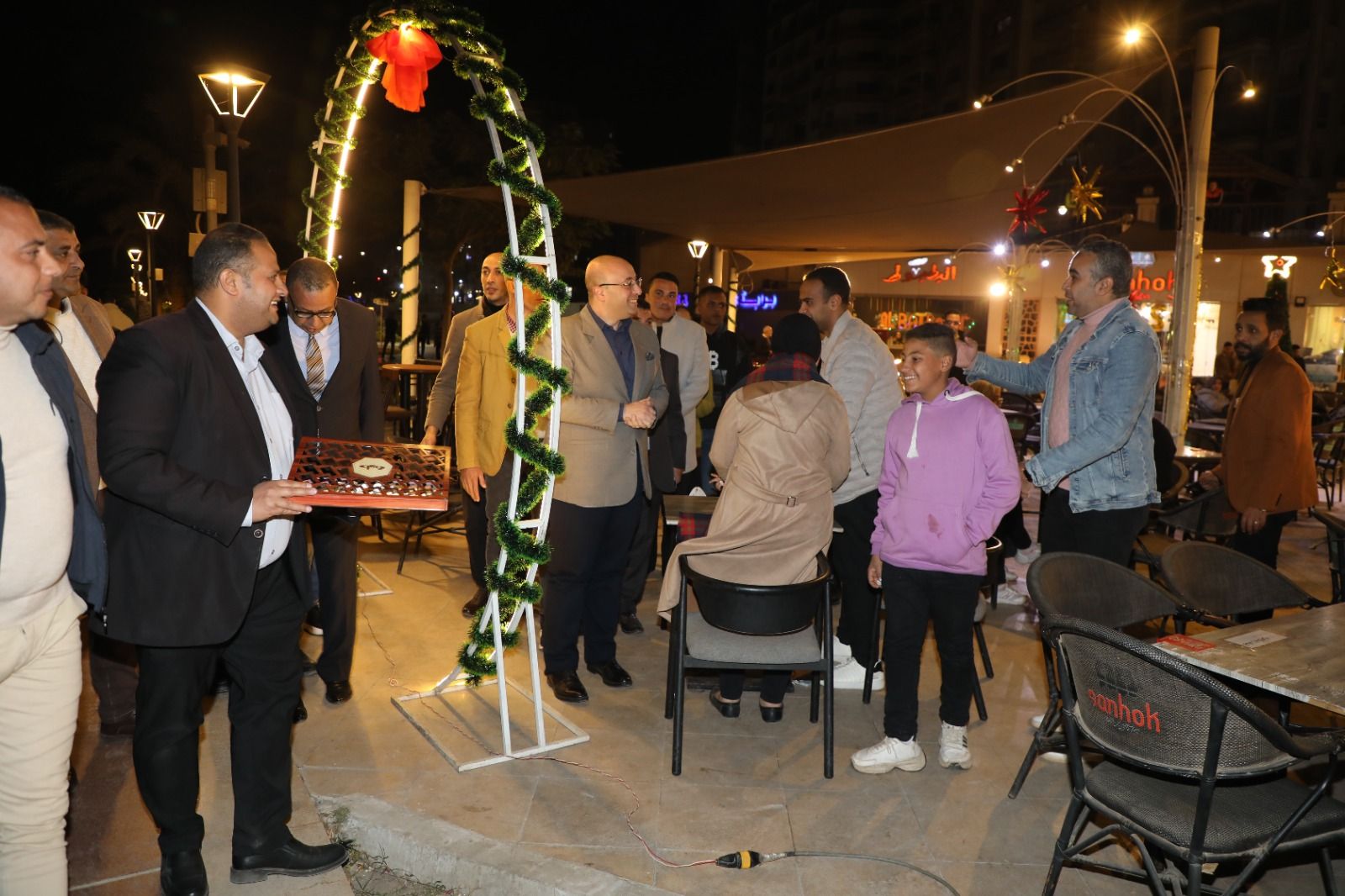 محافظ بني سويف يتفقد الممشى السياحي ويهنئ المواطنين برأس السنة الميلادية - الخليج الان