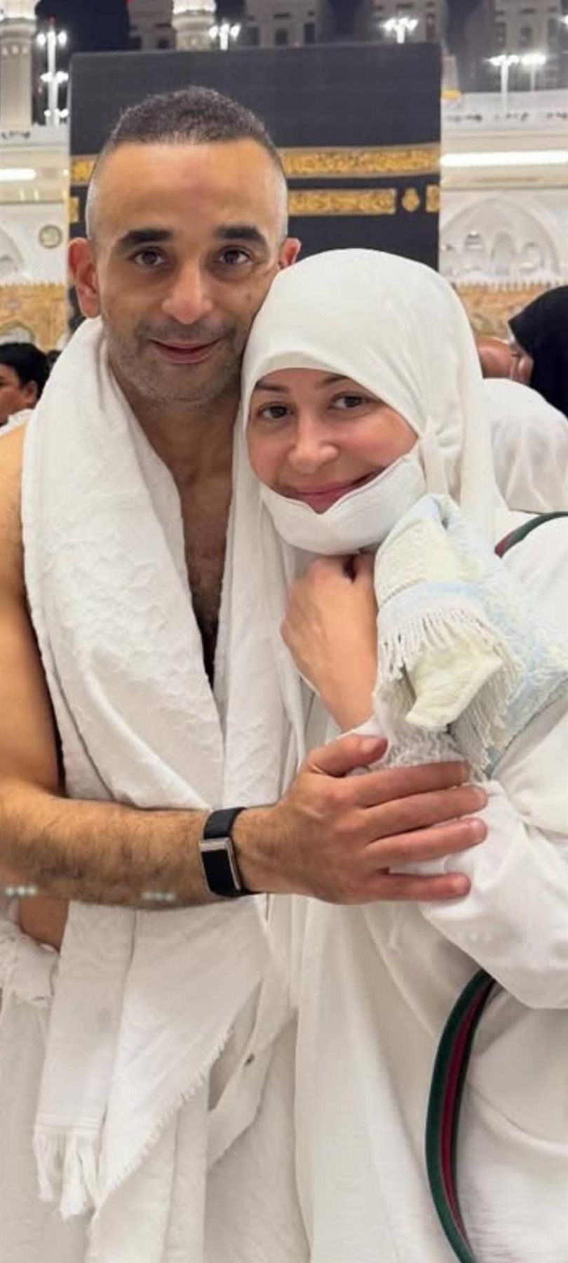 منة شلبي وأحمد الجنايني يبدآن العام الجديد بأداء مناسك العمرة| صور - الخليج الان