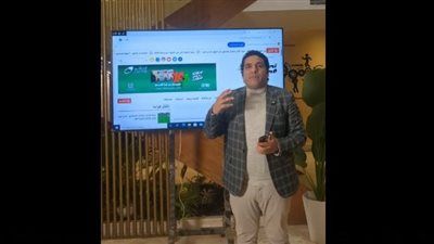 محمود فايد مدير تحرير تليجراف الخليج ينتقد مقترح حازم الجندى بشأن تغير لوجو الشيوخ.. ويطالب وزير الكهرباء بالخروج عن صمته والفصل في أزمة العدادات الكودية- فيديو - الخليج الان