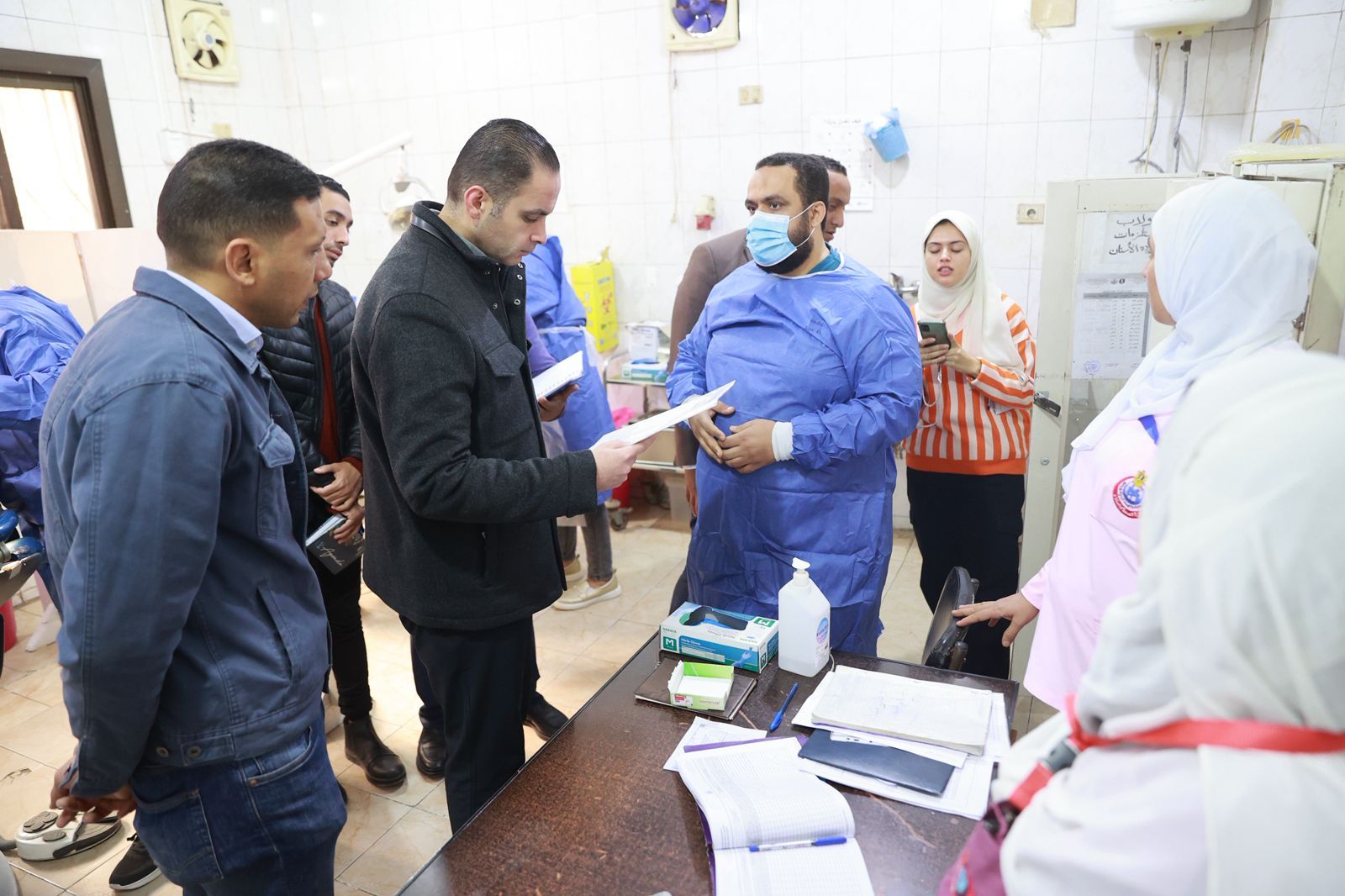 نائب وزير الصحة يتابع تنفيذ خطة التأمين الطبي لاحتفالات رأس السنة وأعياد الميلاد المجيد - الخليج الان