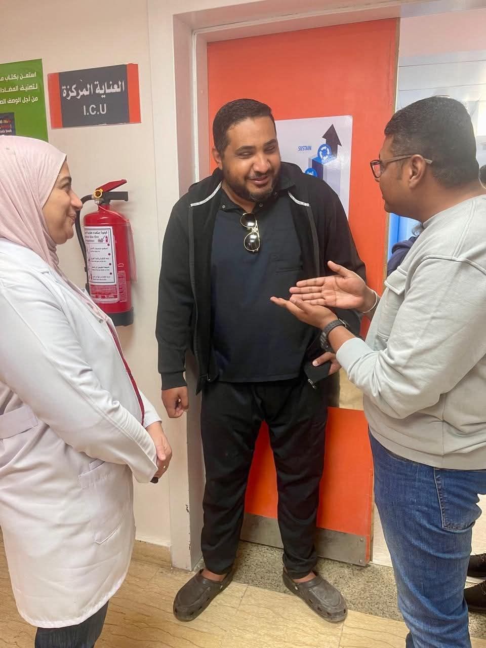 وكيل وزارة الصحة بالبحر الأحمر ويرفع درجة الاستعداد بمستشفى الحميات خلال فترة الأعياد - الخليج الان