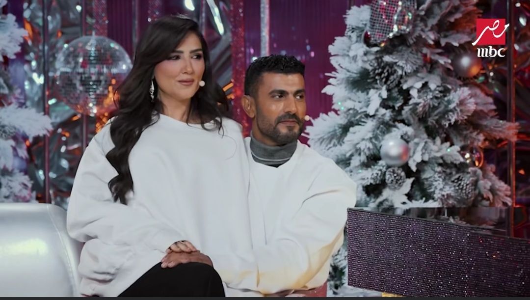 مي عمر: بختار عربيتي حسب لون الشنطة.. ومحمد سامي قالي زهقت منك مش هخرجلك تاني - الخليج الان