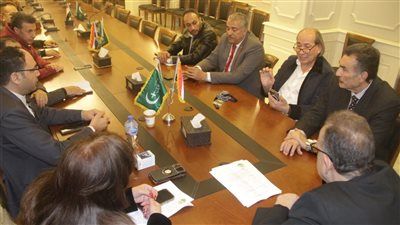 لجنة انتخابات الوفد تواصل تلقى طلبات الترشح على رئاسة الحزب لليوم الثالث - الخليج الان