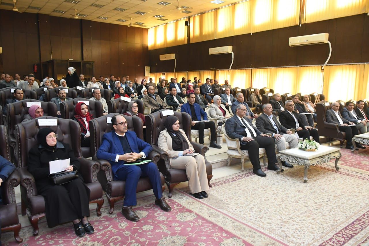 محافظ الفيوم يوافق علي إطلاق أسماء الشهداء على عدد من المنشآت الحكومية والشوارع العامة - الخليج الان