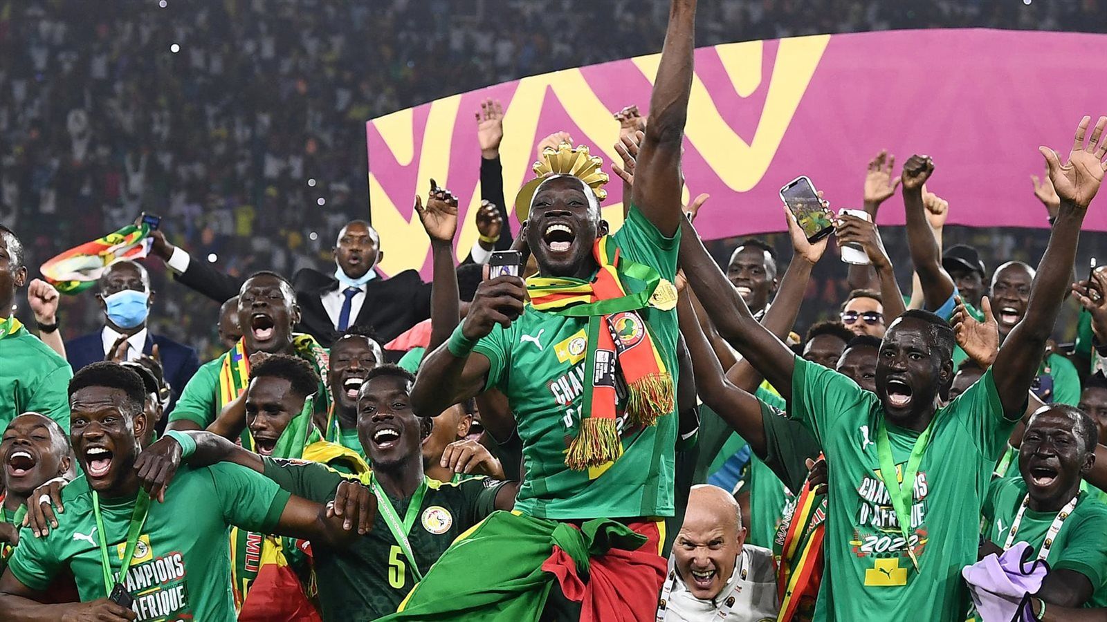 في ربع نهائي الكان.. الأبطال ال7 و22 كأس في صراع حسم التأهل لمربع الذهب الإفريقي - الخليج الان